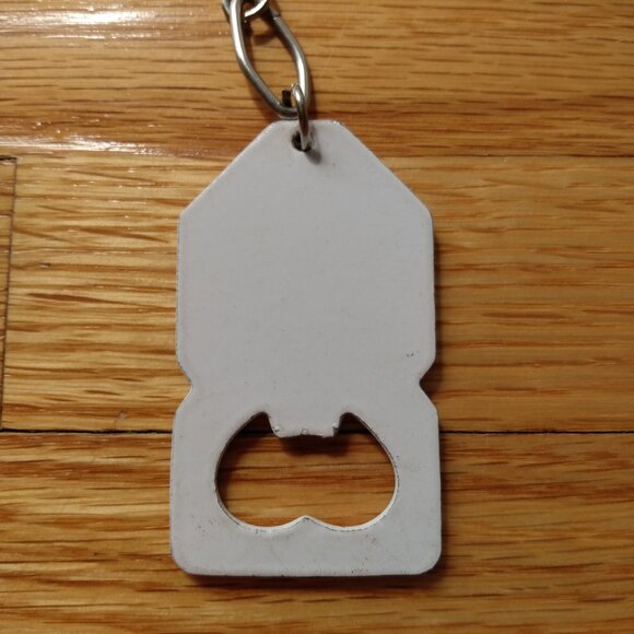 Vintage Keychain Bottle Opener Noble Men's Wear Mumbai Suiting & Shirting INDIA - Picture 6 of 9